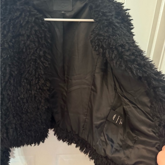 UGG Women's Plush Black Teddy Jacket - Picture 2 of 7